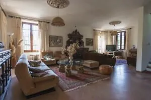 Antico Casale بيت للعطل تْشيفيتيلاّ ديل ترونتو